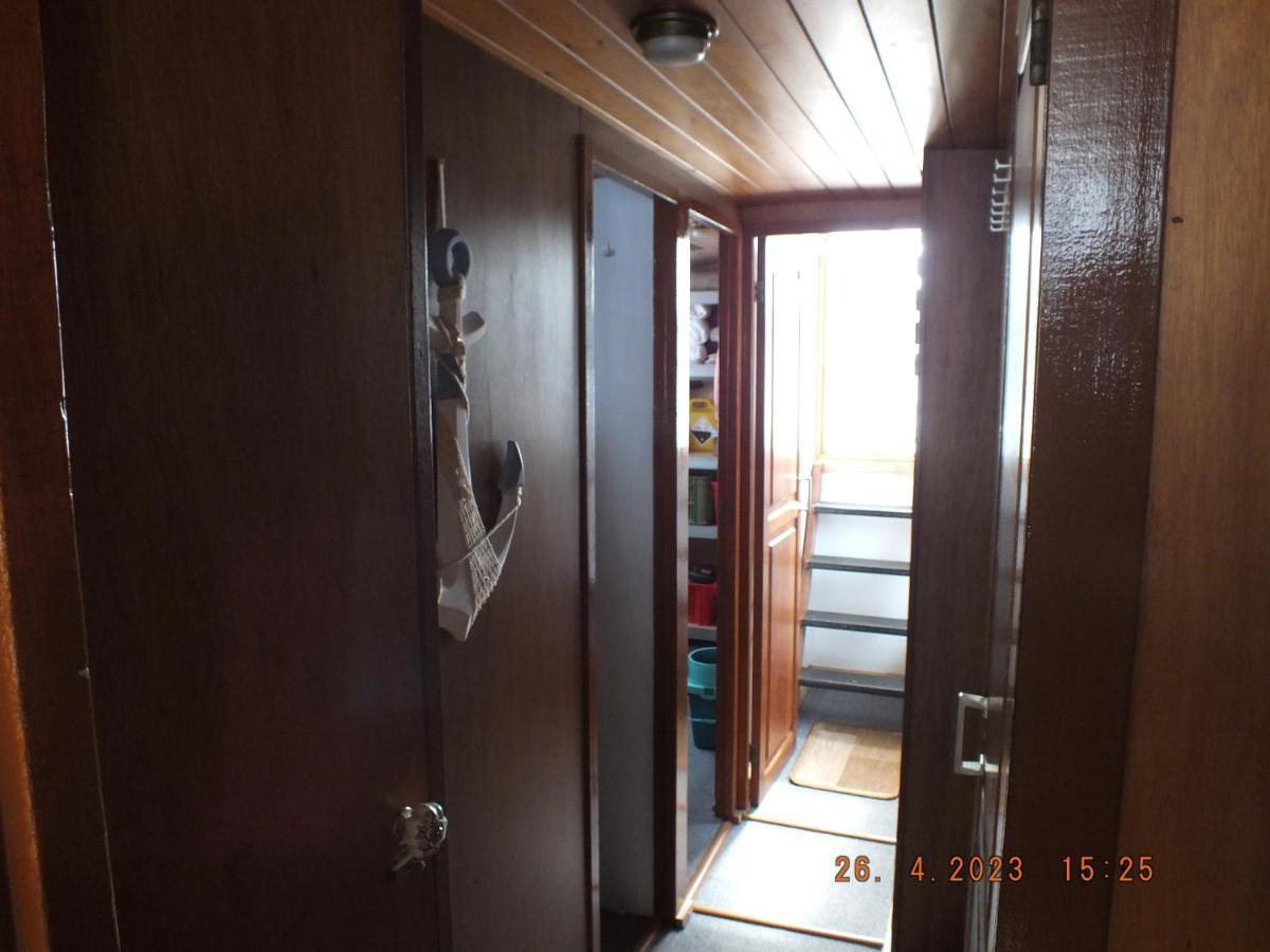 Zouw Hausboat Zakotven -Pouze Ubytovani Roudnice nad Labem Dış mekan fotoğraf